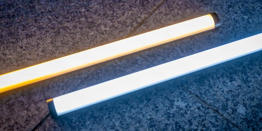 Lampa LED Newell RGB Kathi Max